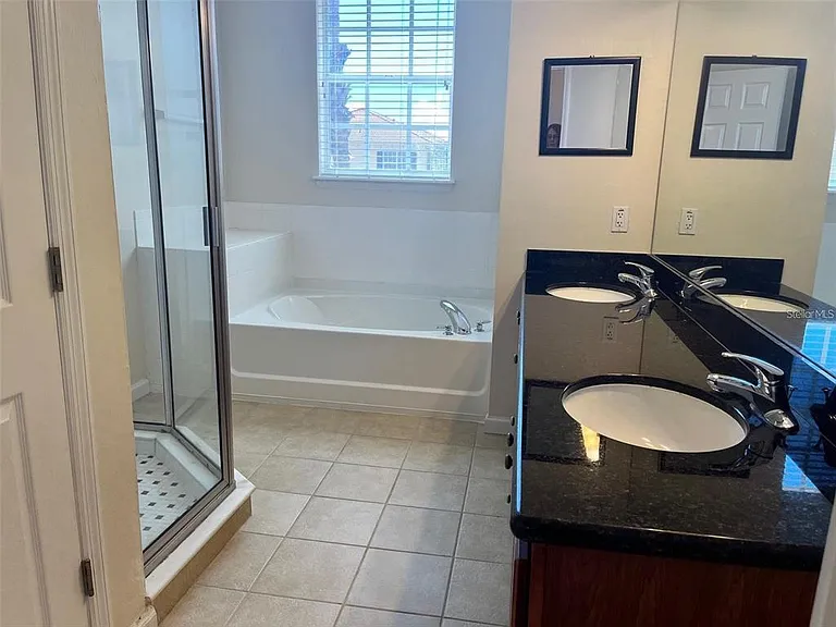 532 Jasmine Way — Photo 11
