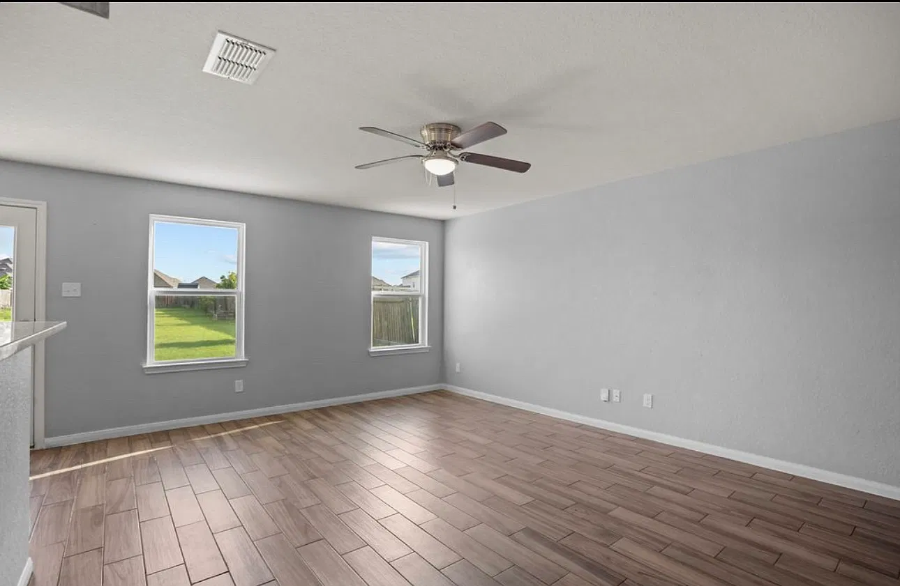 7323 Turnbow — Photo 2
