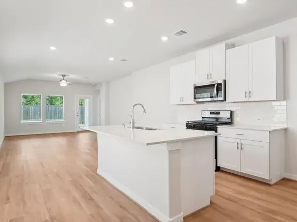 31019 Perdido Valley Ln, Huffman, TX 77336