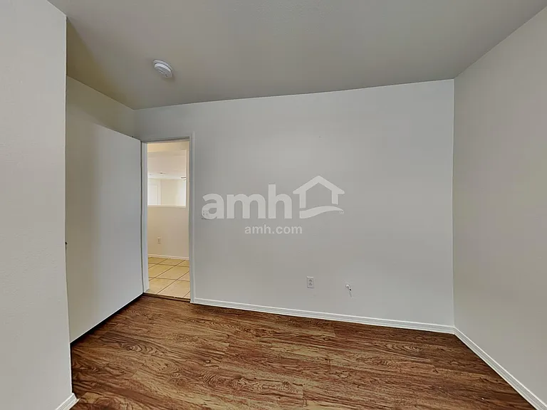 11514 W Bloomfield Rd — Photo 18