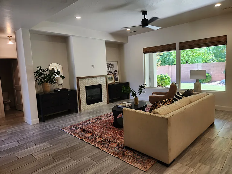 110 S Chalon Dr — Photo 13