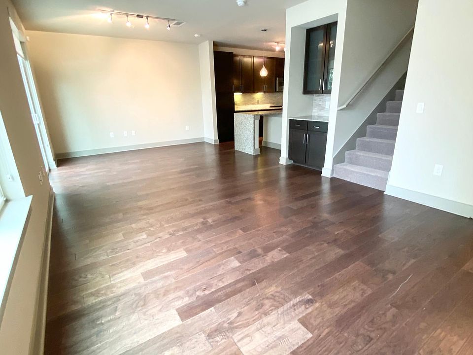 1st image of 101-4215 McKinney Ave #101