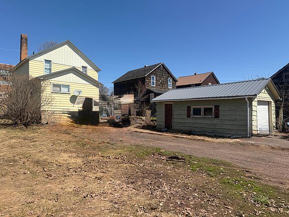 3rd image of 421 Kennedy St