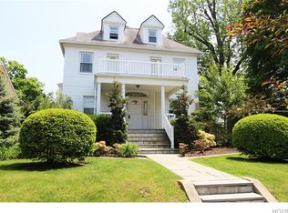 560 Palmer Ave, Mamaroneck, NY 10543