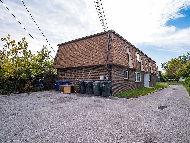 1900 Agler Rd #C — Photo 7