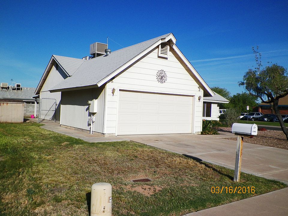 2nd image of 4738 N 103rd Ln