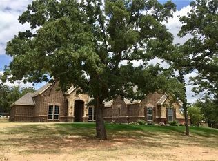 754 County Road 3470, Paradise, TX 76073
