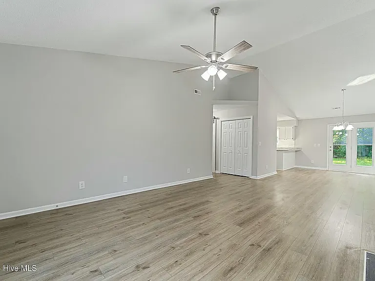 4701 Triplett Way — Photo 6