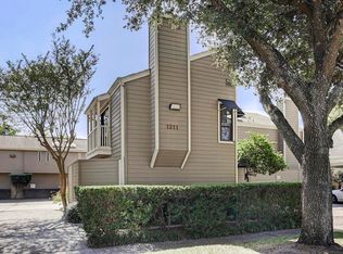1211 Jackson Blvd APT L, Houston, TX 77006