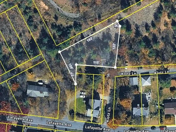 Lafayette Ave, Palmerton, PA 18071