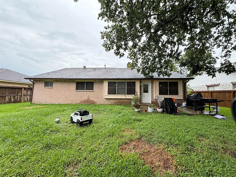 11423 Graywood Dr — Photo 16