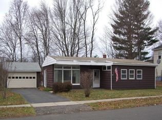 365 Carol Rd, Stratford, CT 06614