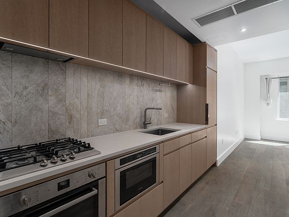 4th image of 10 Nevins St #5H