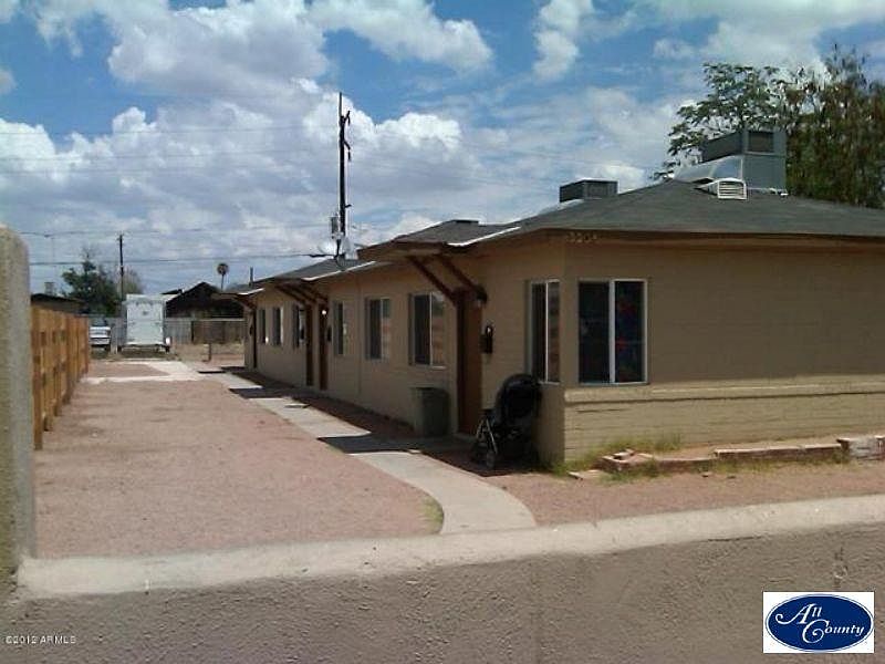 1st image of 2206 E Taylor St
