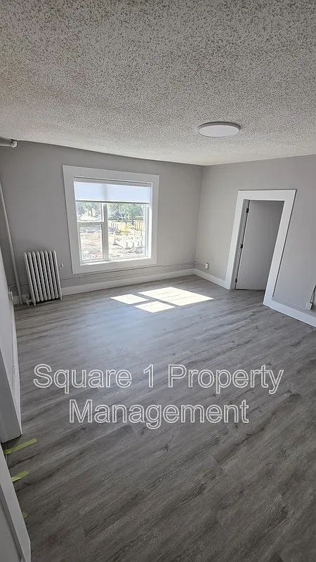 1 bed, 1.0 bath, $1,100 — Photo 1