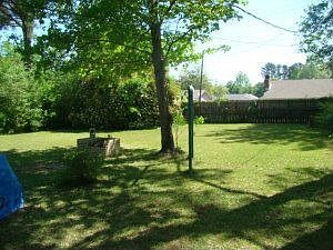 2nd image of 425 Wynhurst Ct