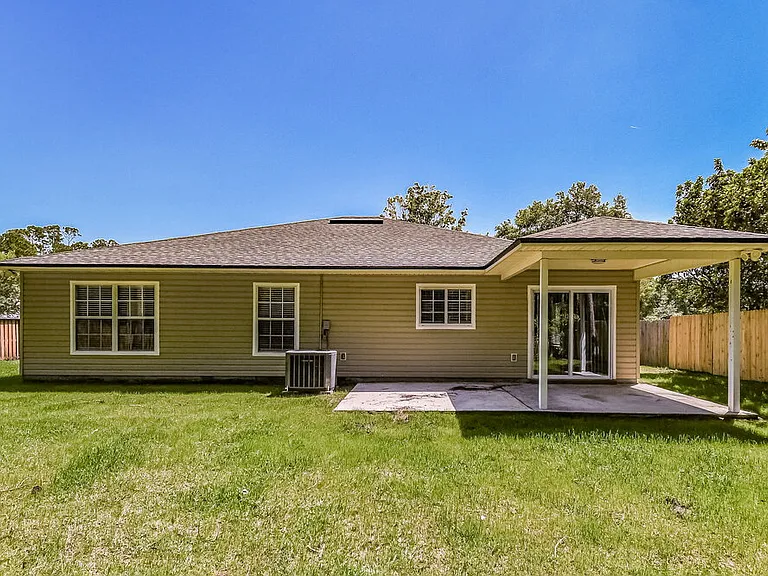 7068 Beekman Lake Dr — Photo 16