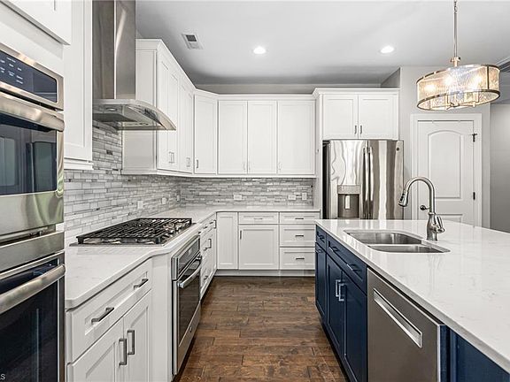 4th image of 6020 Stone Valley Way