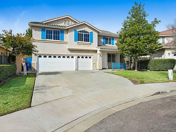 3rd image of 5886 Forest Oaks Pl