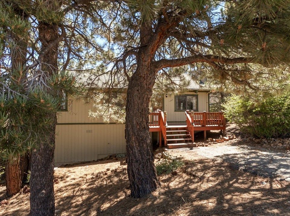 1st image of 1368 Flintridge Ave