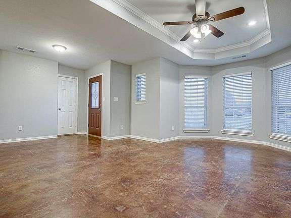 5th image of 4348 Clay Dr