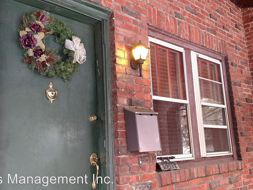 2nd image of 5293 Forbes Ave