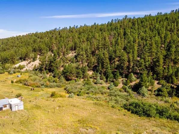 432 County Road 75, Truchas, NM 87578