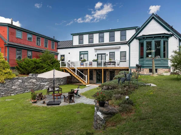 1576 Ferry Road, Charlotte, VT 05445