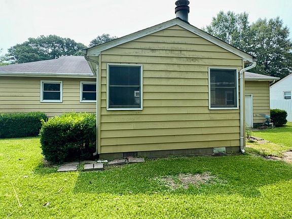 2nd image of 8441 Portal Rd