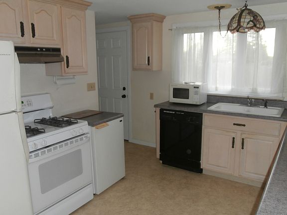 4th image of 1143 Western Ln