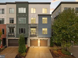 4916 Trail Vista Ln, Chantilly, VA 20151