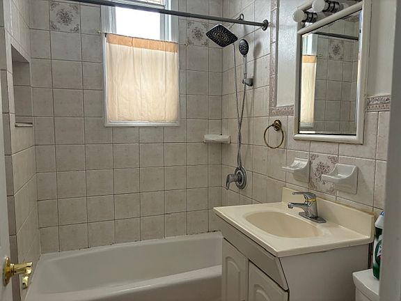 4th image of 24-40 26th St #4
