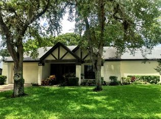 936 Sutton Pl, Palm Harbor, FL 34684