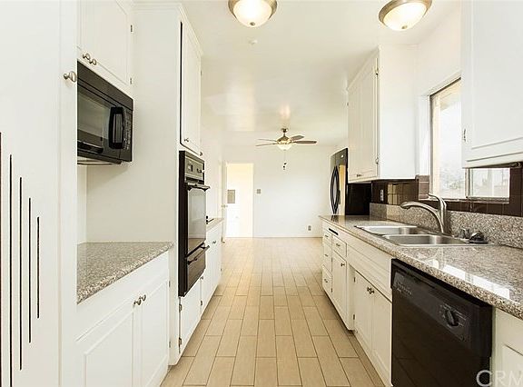 5th image of 14865 Shadybend Dr