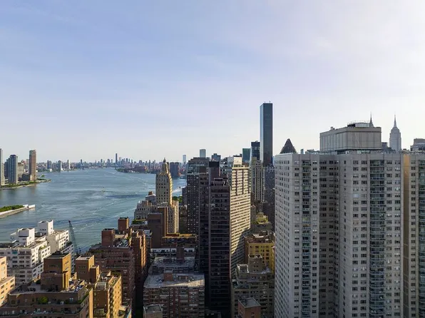 430 E 58th St APT 36C, New York, NY 10022