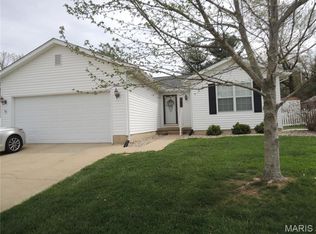 702 Pecan St, Greenville, IL