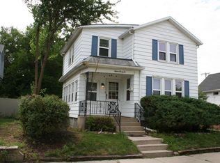 1526 Chatham St, Racine, WI 53402