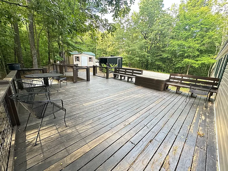 705 Bagley Dr — Photo 3