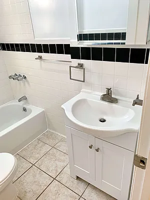 Rented by Vass Stevens Group | media 27