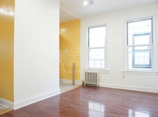 17 E 32nd St FLOOR 2, Brooklyn, NY 11226