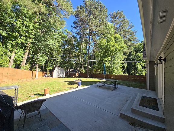 3rd image of 3092 Scenic Hwy S