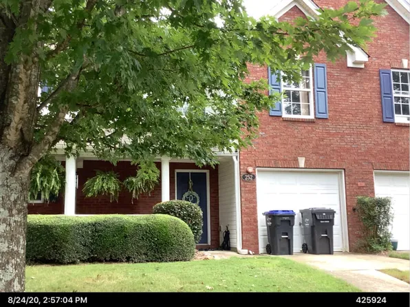 252 Cottonwood Creek Cir, Canton, GA 30114