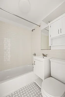 Rented by Corcoran | media 6