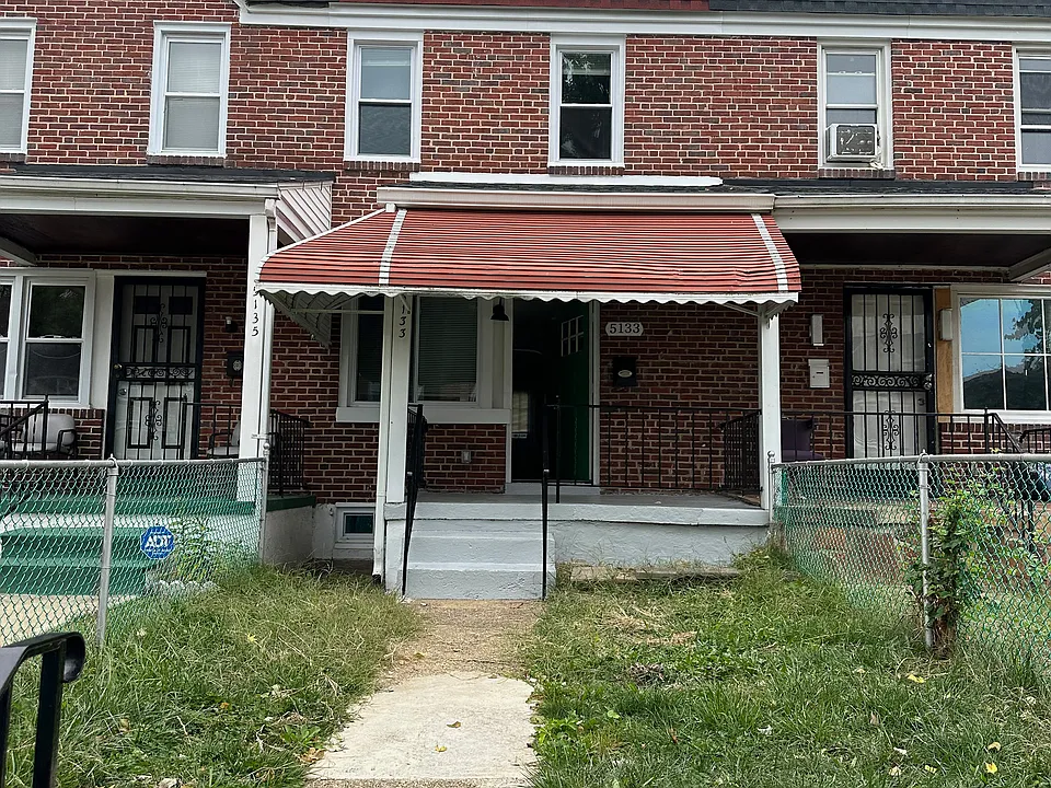 5133 Nelson Ave