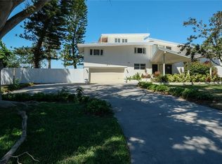 337 N Shore Dr, Sarasota, FL 34234