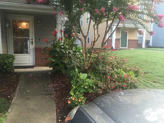 3rd image of 3221 Long Iron Dr