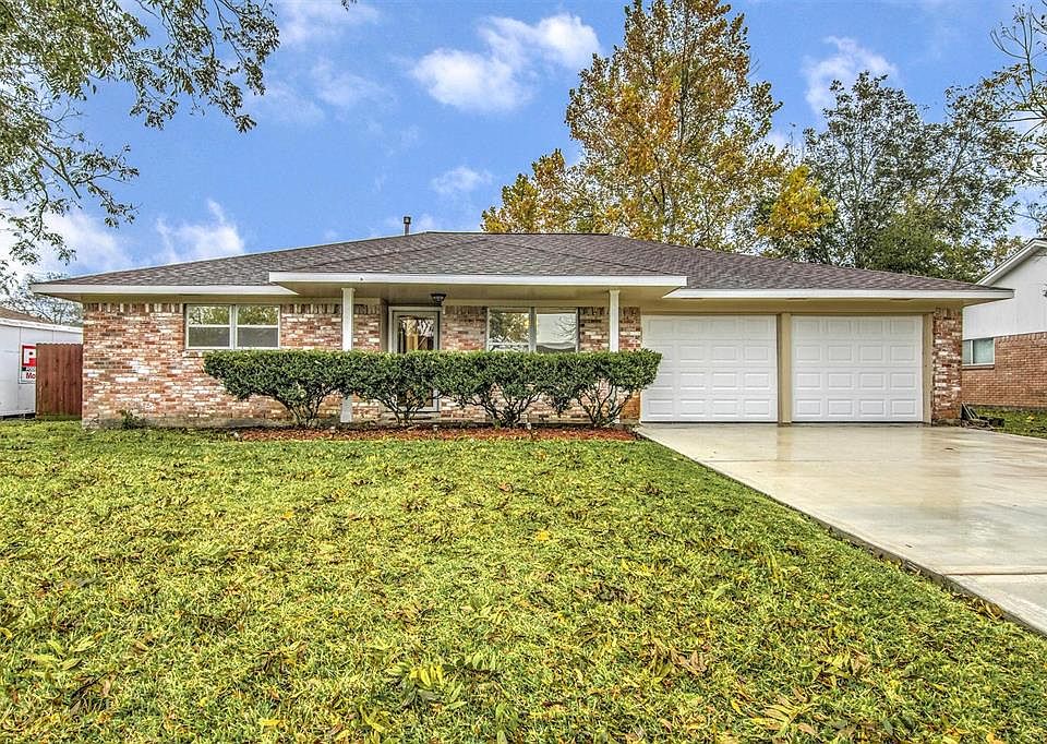 1st image of 5008 Briarbrook Dr