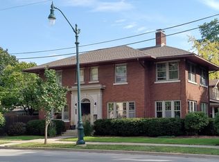 908 Glenwood Ave, Joliet, IL 60435
