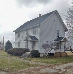 1st image of 107 S Garfield St