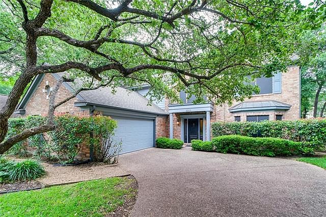 1st image of 2203 Mockingbird Dr